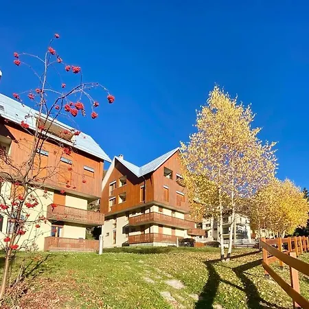 Casa Tola *